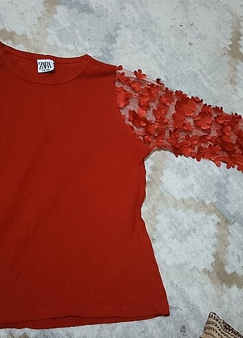8 Yaş Beden kırmızı Renk Zara 7 8 yaş Uzun Kol Bluz