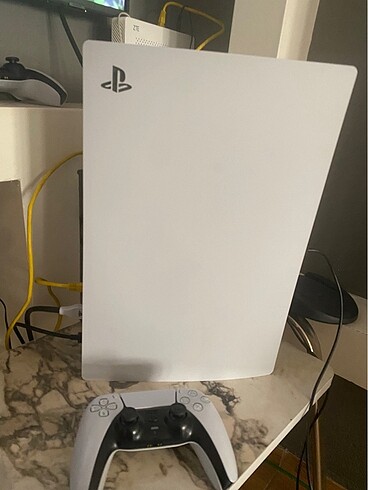 Beden Playstation 5 Standart Edition 825 GB