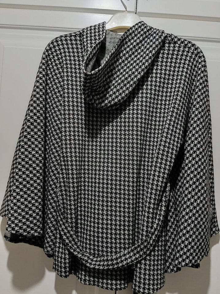 Düğmeli Gri Ekose Kadın Panço - Görsel 2