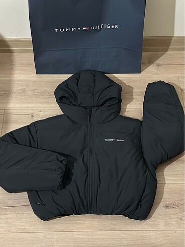 Tommy jeans kaz tüyü mont