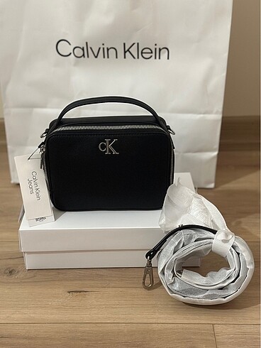 Calvin Klein çanta