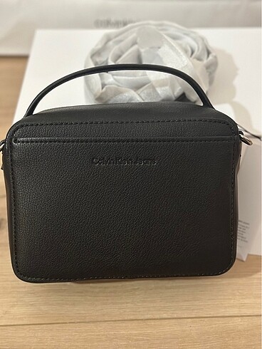 Beden Calvin Klein çanta