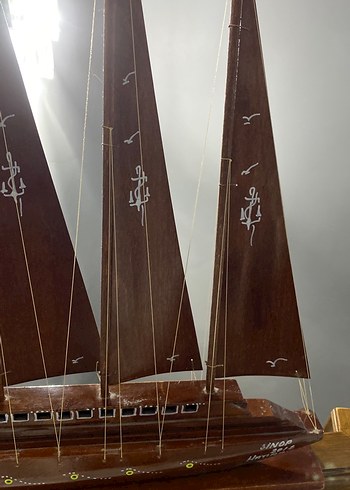 Koyu Kahverengi Ahşap Yelkenli Maket - Görsel 3