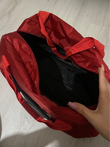  Beden kırmızı Renk Nike spor çanta