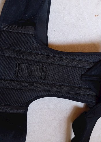 Siyah Fitted sırt desteği - Görsel 4