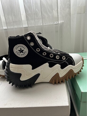 Converse dev indirim kaçırmayın