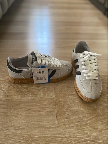 36 Beden Adidas handball spezial