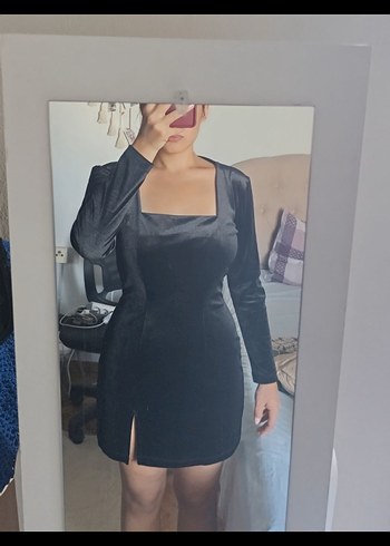 Siyah Uzun Kollu Mini Elbise