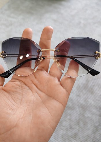 Ray Ban Gri Transparan Kadın Gözlüğü