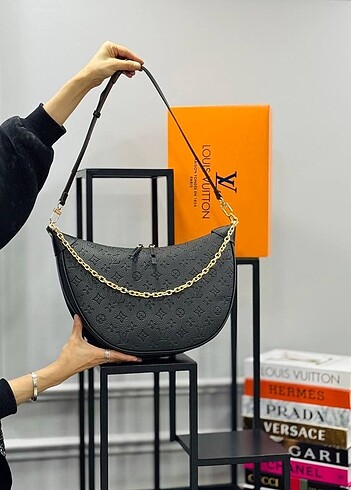Louis Vuitton Lv kol çantası