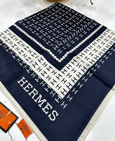 Hermes Hermes eşarp