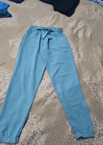 Bol Kesim Kemerli Pantolon