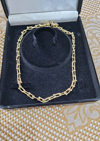 accessorize