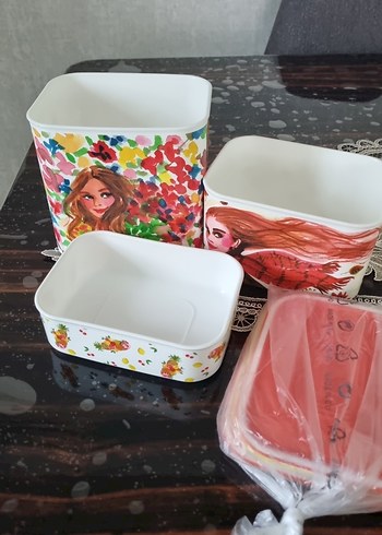 tupperware