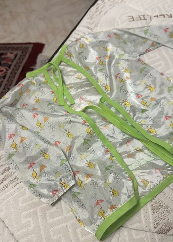 Baskılı Gri Bebek Önlüğü - Görsel 3