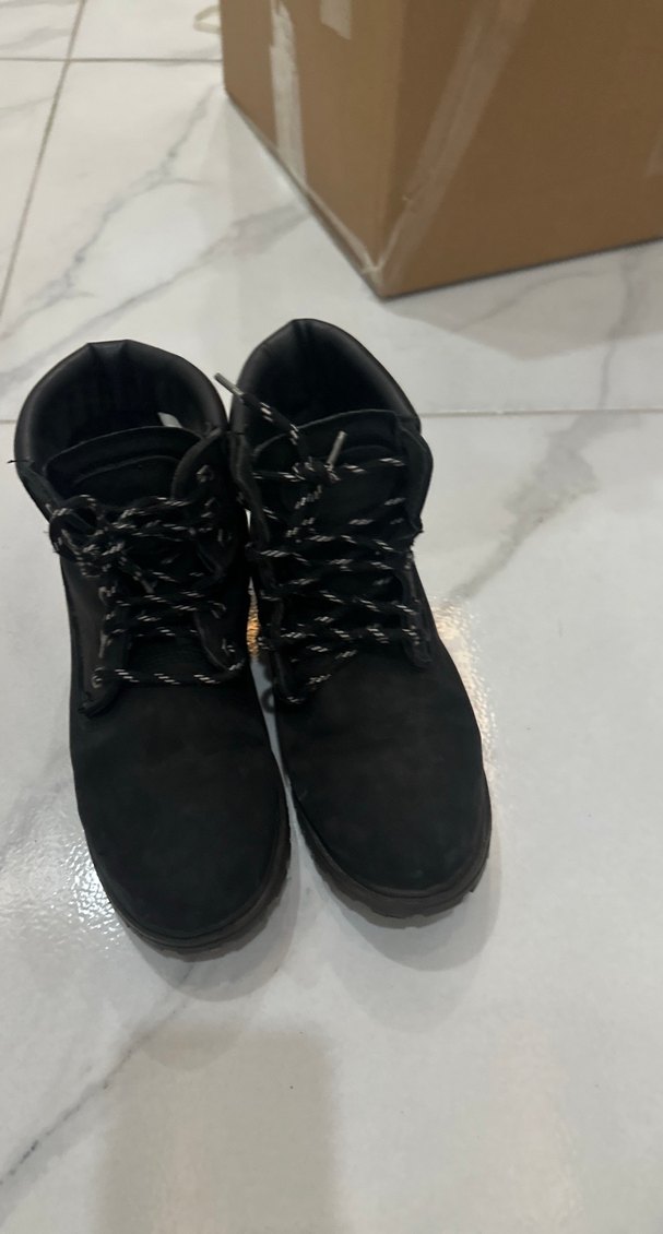 Siyah Kemerli Erkek Bot - Görsel 2