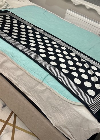 Turkuaz Renkli Puantiyeli eşarp şal - Görsel 2