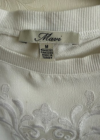 Mavi Beyaz Nakışlı Krep Bluz - Görsel 4