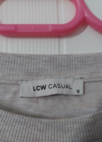 Gri Baskılı Kadın Tişört - Görsel 2