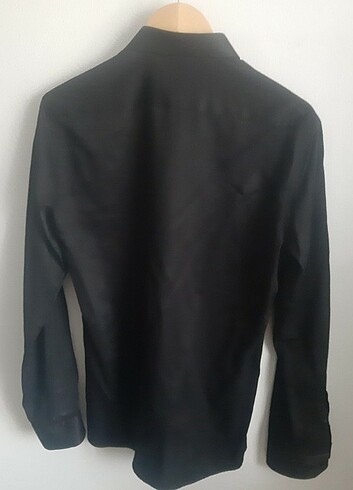 m Beden Pierre Cardin siyah gonlek