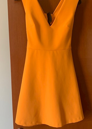 ZARA Sarı V Yaka Kolsuz Midi Elbise