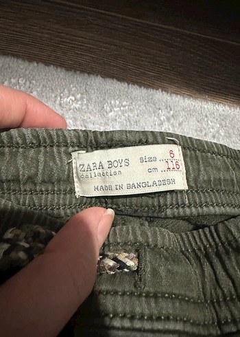 Erkek Çocuk Haki ve Siyah Rahat Kesim Pantolon - Görsel 4