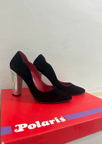 Ayakkabı dünyası 37