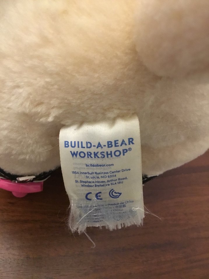 Beyaz Peluş Oyuncak Köpek ve Patenler - Görsel 3