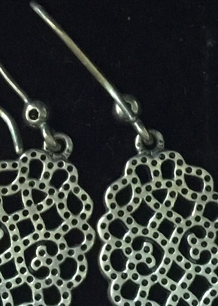 Pandora sallantılı küpe - Görsel 5