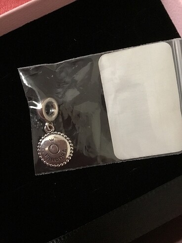  Beden Pandora delaware charm