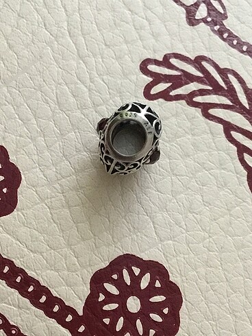  Beden Pandora charm