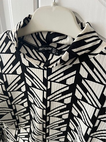 l Beden siyah Renk Zebra body