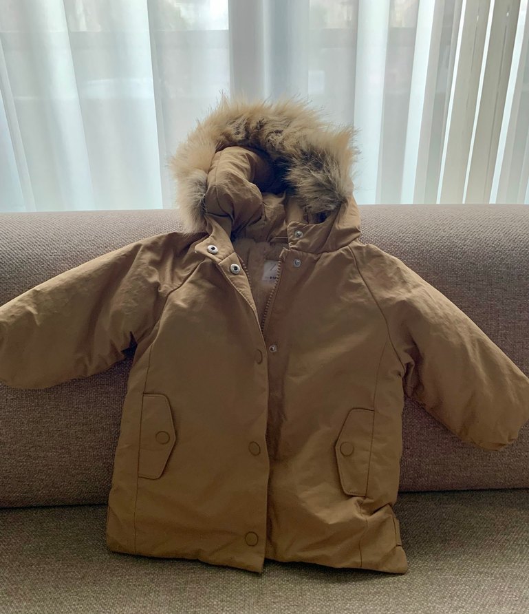 Bej Erkek Çocuk Kürklü Kapüşonlu Mont - Görsel 2