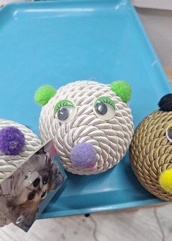 Renkli Kedi Oyuncagi tane fiyatidir