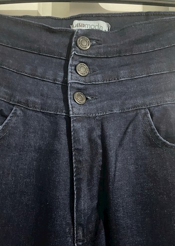 29 Beden Düğmeli Lacivert Kadın Denim Pantolon