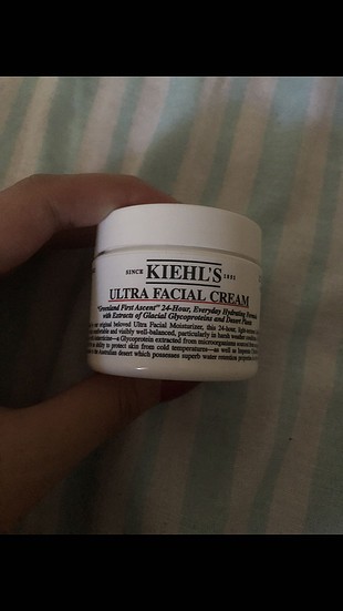 Ultra facial cream 