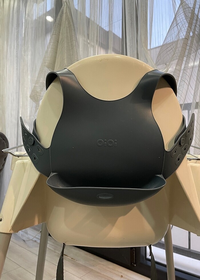 OiOi Silikon Mama Önlüğü - Görsel 2