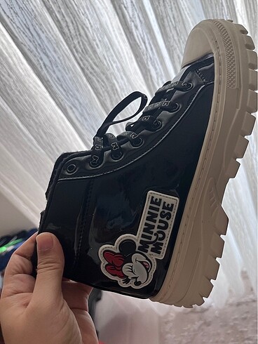 Minnie Mouse Minnie mause bot