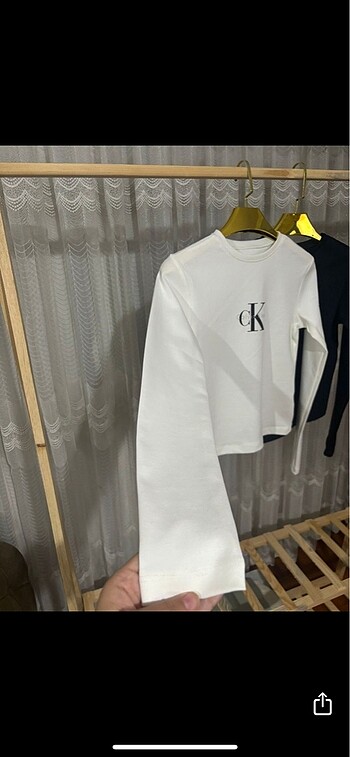 Calvin Klein Marka badiler