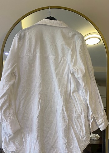 Düğmeli Beyaz Gömlek - Görsel 2