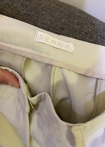 Beyaz Midi Kumaş Pantolon - Görsel 4