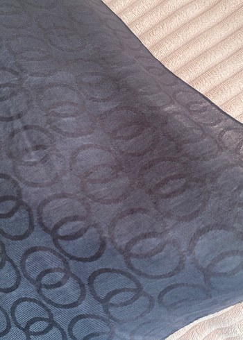 Siyah kahverengi desenli şal - Görsel 2