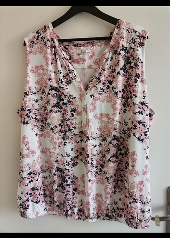 Pembe Pamuklu V Yaka Kolsuz Batik Bluz