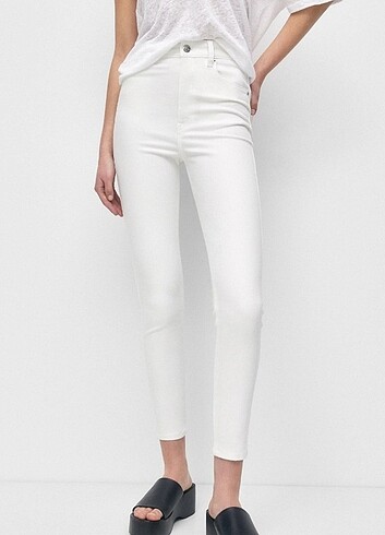 42 Beden beyaz Renk Pull&Bear Yüksek Bel Skinny Jean
