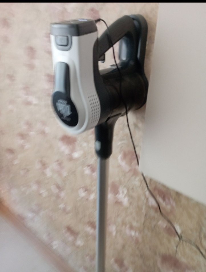 Gri Beyaz Kablosuz Elektrikli Süpürge - Görsel 3