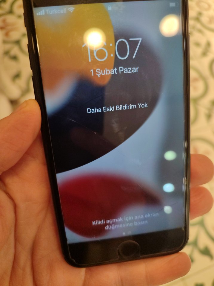 Çok Renkli Koyu iPhone - Görsel 2