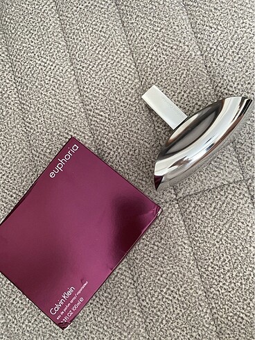 Calvin Klein Orijinal Calvin clein şişesi