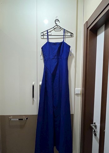 Uzun Mavi Drapeli Askılı Abiye Elbise - Görsel 6