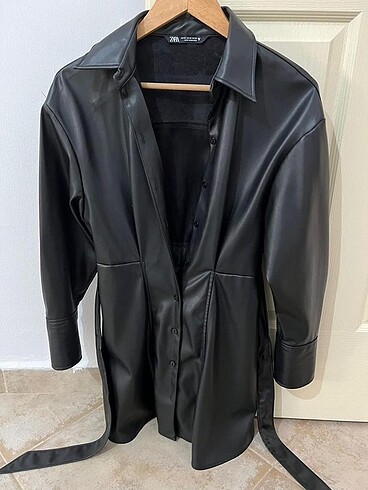 Zara xs sunı derı elbıse