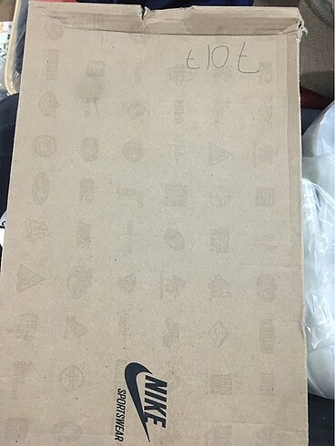 40 Beden Nike bayan sandalet
